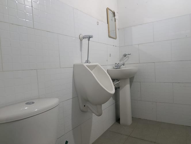 Bodega en arriendo en Suramérica, Itagüí, 400 m² · foto 12 de 13