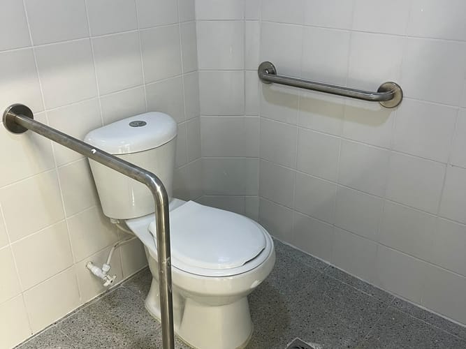 Bodega en arriendo en Laureles, Medellín, 350 m² · foto 9 de 9