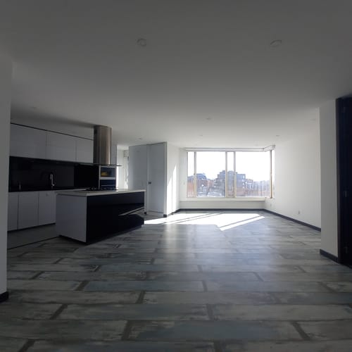 Apartamento de 1 alcoba en arriendo en El Nogal, Bogotá, 82 m² · foto 3 de 24