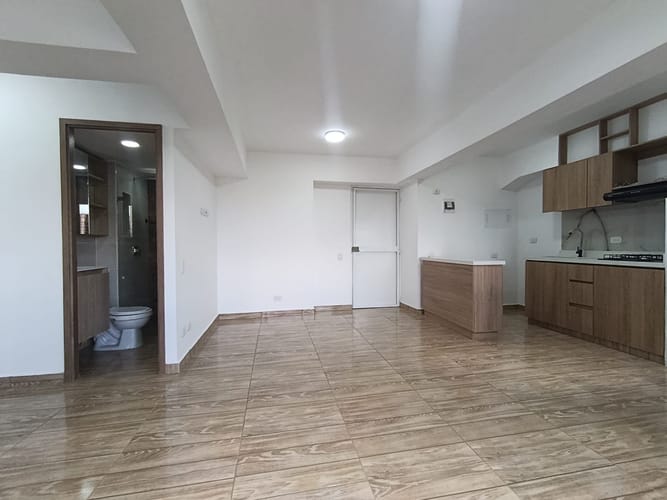 Apartamento de 2 alcobas en arriendo en Centro, Bello, 56 m² · foto 8 de 15
