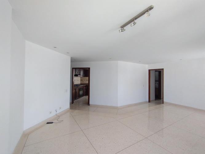 Apartamento de 2 alcobas en arriendo en Altos Del Limon, Barranquilla, 92 m² · foto 6 de 13