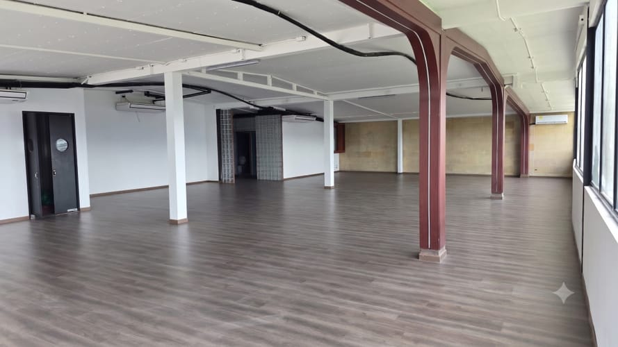 Local en venta en Altos Del Poblado, Medellín, 282 m² · foto 6 de 10