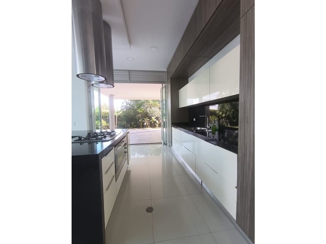 Casa de 4 alcobas en venta en Las Ceibas, Cali, 699 m² · foto 6 de 24