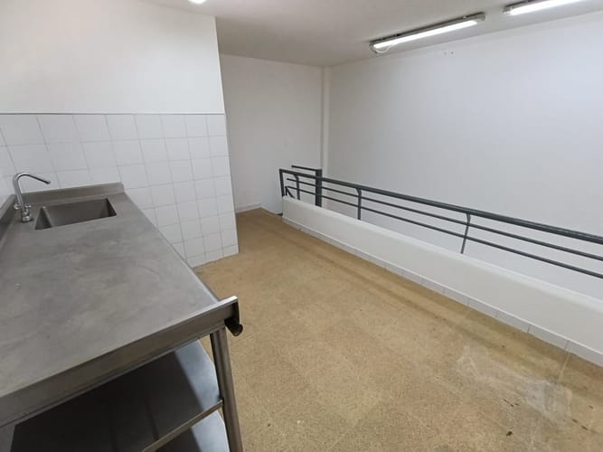 Local en arriendo en Laureles, Medellín, 36 m² · foto 9 de 13