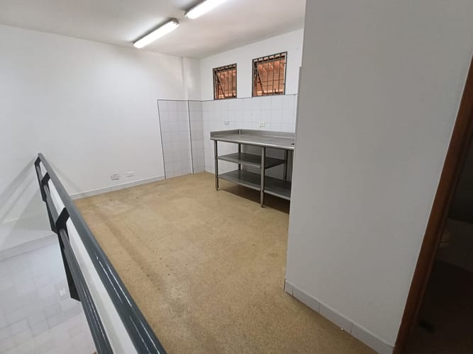 Local en arriendo en Laureles, Medellín, 36 m² · foto 12 de 13