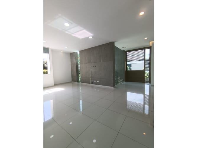 Casa de 4 alcobas en venta en Las Ceibas, Cali, 699 m² · foto 20 de 24