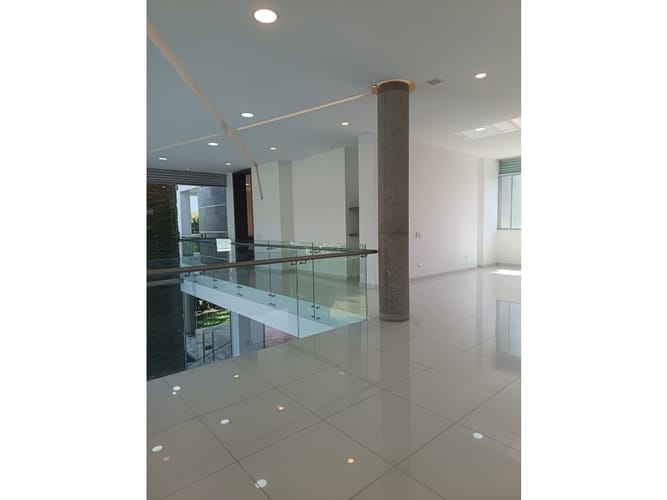 Casa de 4 alcobas en venta en Las Ceibas, Cali, 699 m² · foto 21 de 24