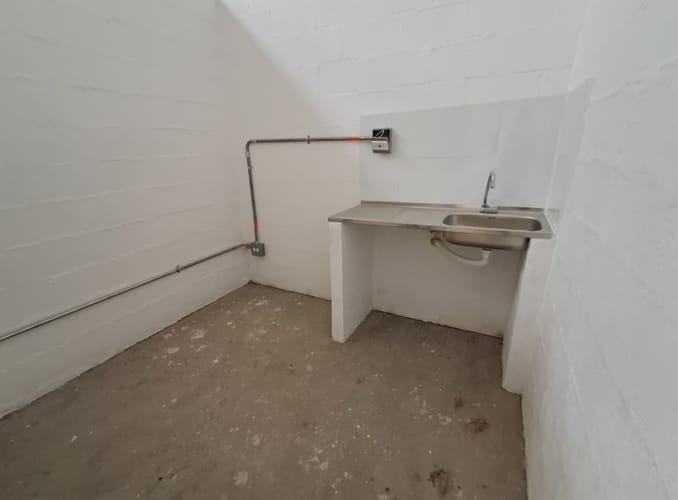 Bodega en arriendo en Hato Viejo, Bello, 600 m² · foto 10 de 10