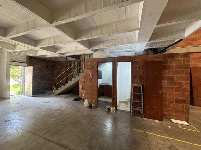 Bodega en arriendo en La Ceja, 735 m² · foto 3 de 13
