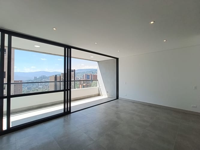 Apartamento de 1 alcoba en arriendo en El Poblado, Medellín, 64 m² · foto 4 de 13
