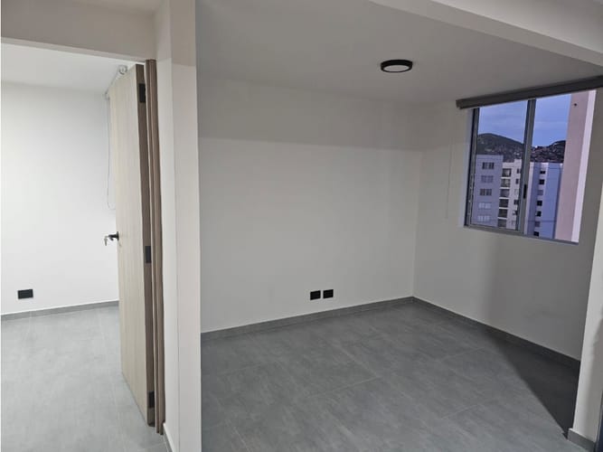 Apartamento de 2 alcobas en venta en Guabinas, Yumbo, 62 m² · foto 6 de 11