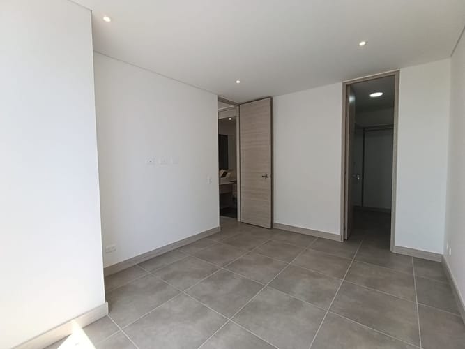 Apartamento de 1 alcoba en arriendo en El Poblado, Medellín, 64 m² · foto 10 de 13