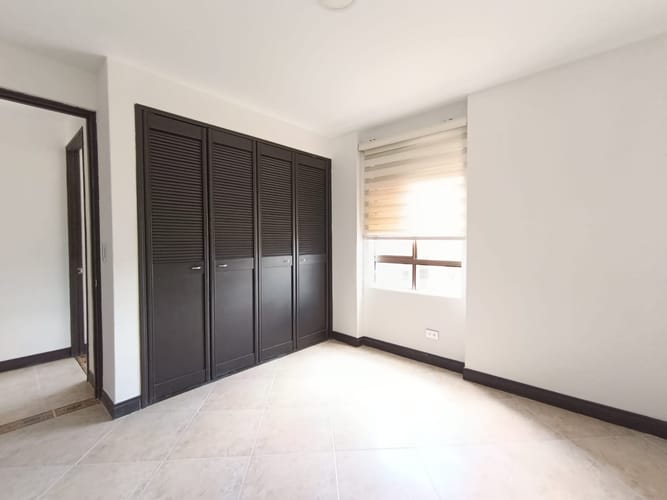 Apartamento de 3 alcobas en arriendo en Castropol, Medellín, 80 m² · foto 11 de 17