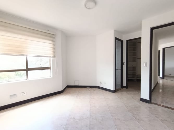 Apartamento de 3 alcobas en arriendo en Castropol, Medellín, 80 m² · foto 13 de 17