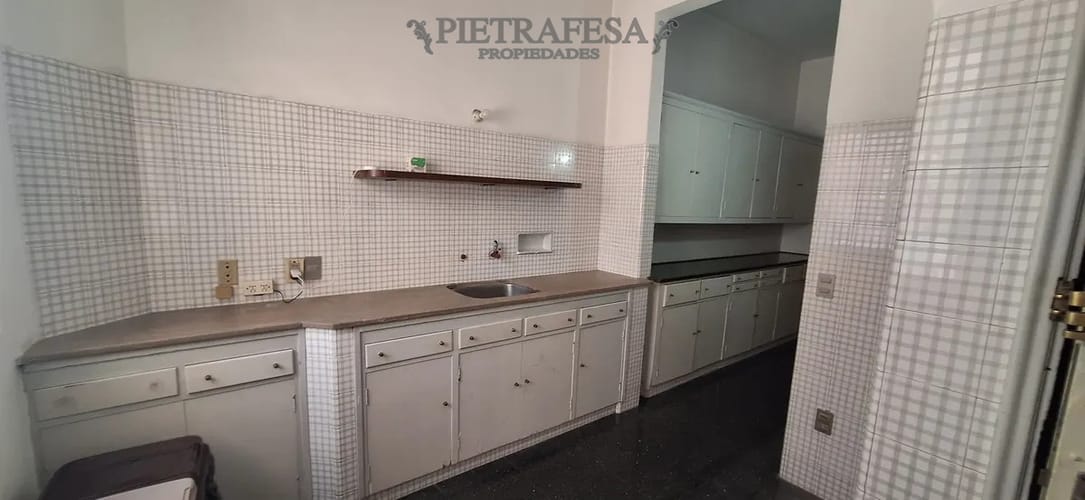 Apartamento en alquiler, 6 dormitorios, 5 baños, terraza. Centro. · Foto 8