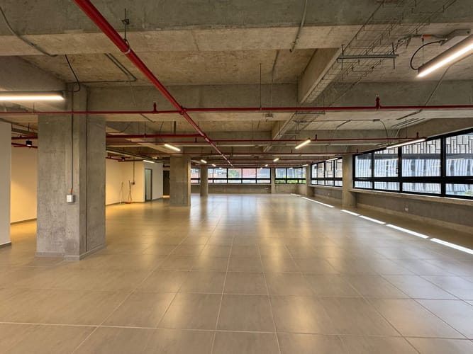 Oficina en arriendo en Santa Maria No. 3, Itagüí, 393 m² · foto 3 de 20