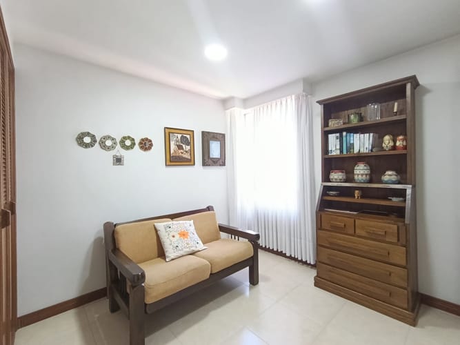 Apartamento de 3 alcobas en arriendo en El Poblado, Medellín, 147 m² · foto 15 de 18