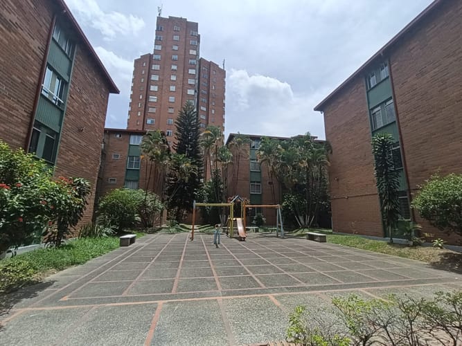 Apartamento de 2 alcobas en arriendo en Barrio Triste, Medellín, 75 m² · foto 18 de 19