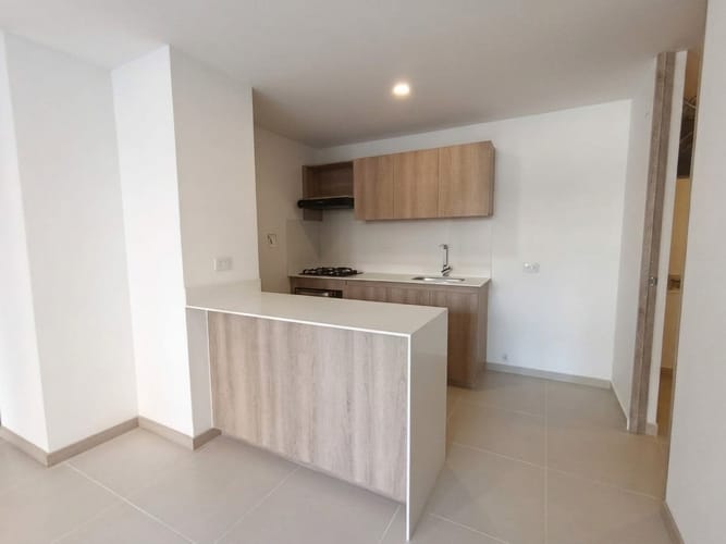 Apartamento de 3 alcobas en arriendo en El Poblado, Medellín, 122 m² · foto 14 de 20