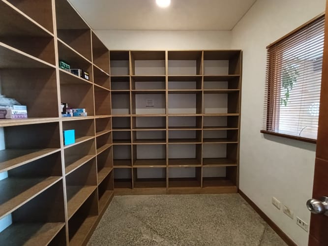 Local en arriendo en Laureles, Medellín, 1300 m² · foto 11 de 20