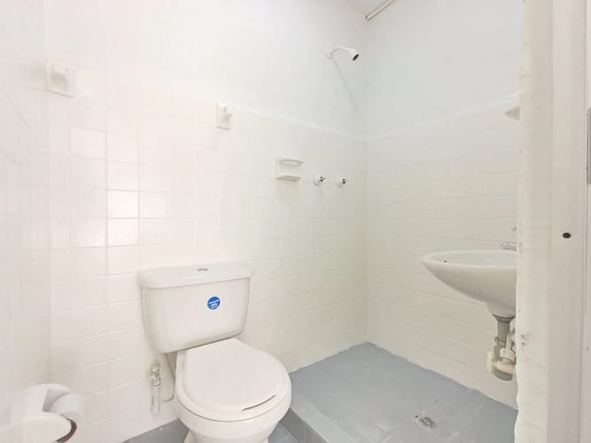 Casa de 5 alcobas en arriendo en Las Mercedes, Itagüí, 220 m² · foto 19 de 20