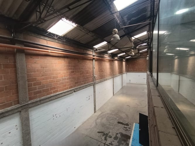 Bodega en arriendo en El Chagualo, Medellín, 500 m² · foto 8 de 20