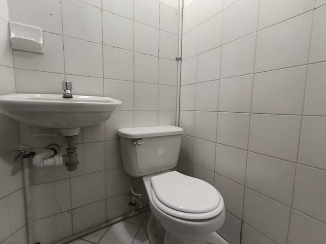 Bodega en arriendo en El Chagualo, Medellín, 500 m² · foto 19 de 20