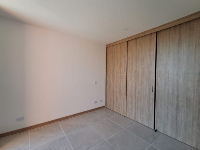 Apartamento de 2 alcobas en arriendo en Los Colegios, Rionegro, 63 m² · foto 12 de 12