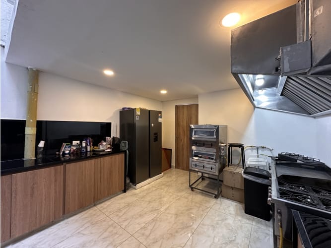 Local en arriendo en Santa Monica, Cali, 50 m² · foto 8 de 10
