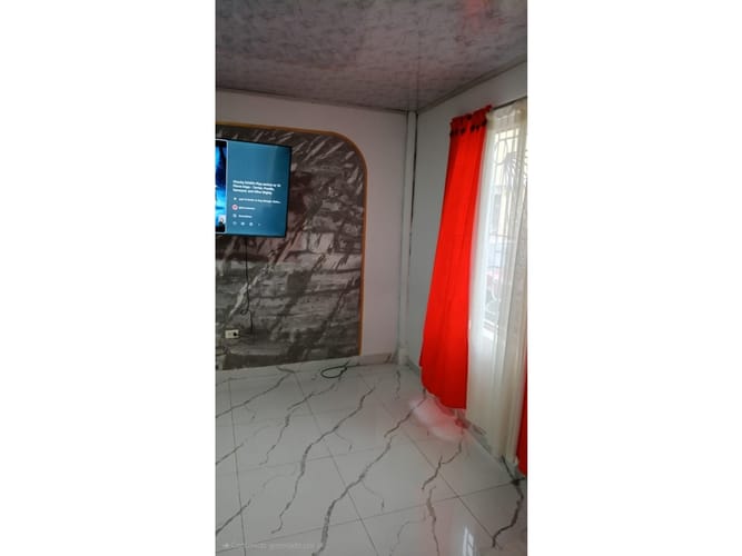 Casa de 3 alcobas en venta en Primitivo Crespo, Cali, 85 m² · foto 3 de 16