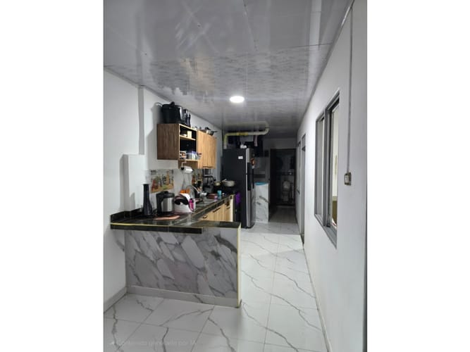 Casa de 3 alcobas en venta en Primitivo Crespo, Cali, 85 m² · foto 9 de 16