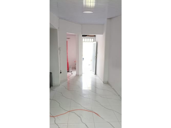 Casa de 3 alcobas en venta en Primitivo Crespo, Cali, 85 m² · foto 11 de 16