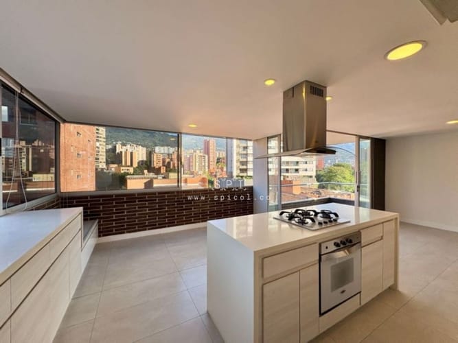 Apartamento de 2 alcobas en arriendo en Zuñiga, Envigado, 120 m² · foto 2 de 24
