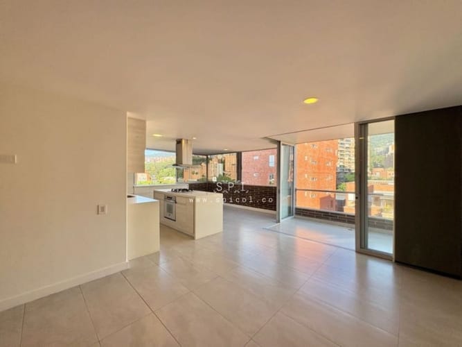 Apartamento de 2 alcobas en arriendo en Zuñiga, Envigado, 120 m² · foto 3 de 24