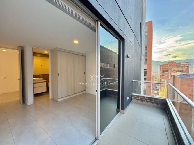 Apartamento de 2 alcobas en arriendo en Zuñiga, Envigado, 120 m² · foto 7 de 24