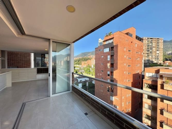 Apartamento de 2 alcobas en arriendo en Zuñiga, Envigado, 120 m² · foto 8 de 24