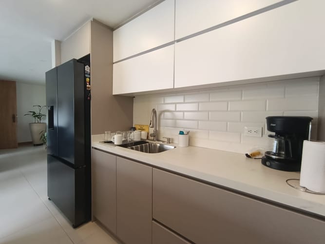 Apartamento de 3 alcobas en arriendo en Patio Bonito, Medellín, 130 m² · foto 8 de 20