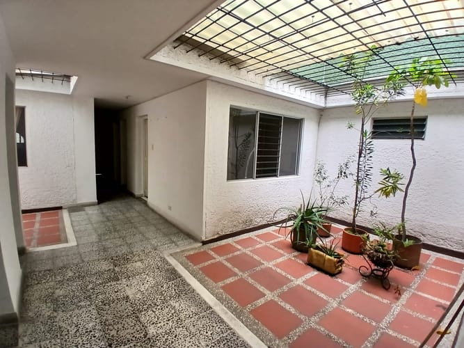 Local en arriendo en Naranjal, Medellín, 375 m² · foto 10 de 10