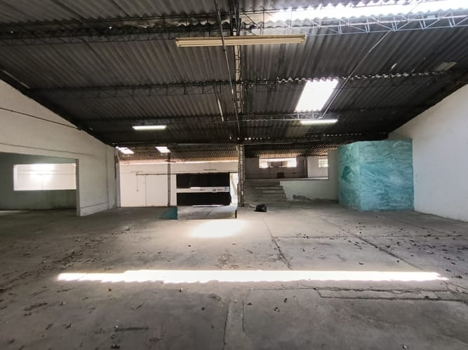 Bodega en arriendo en Centro, Bello, 1400 m² · foto 7 de 17