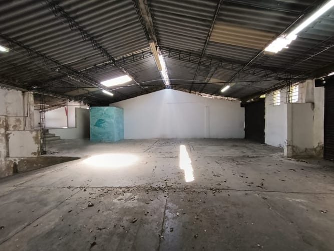 Bodega en arriendo en Centro, Bello, 1400 m² · foto 8 de 17