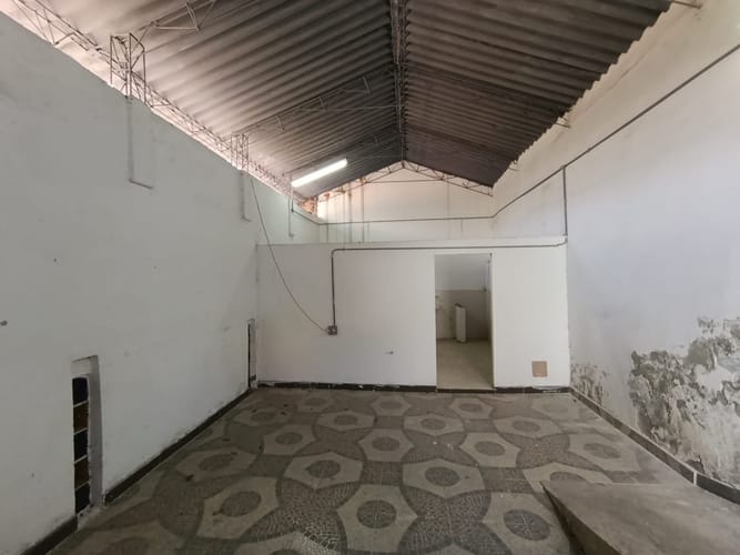 Bodega en arriendo en Centro, Bello, 1400 m² · foto 17 de 17