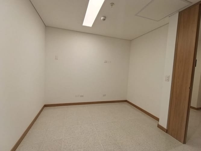 Consultorio en arriendo en Laureles, Medellín, 40 m² · foto 3 de 16