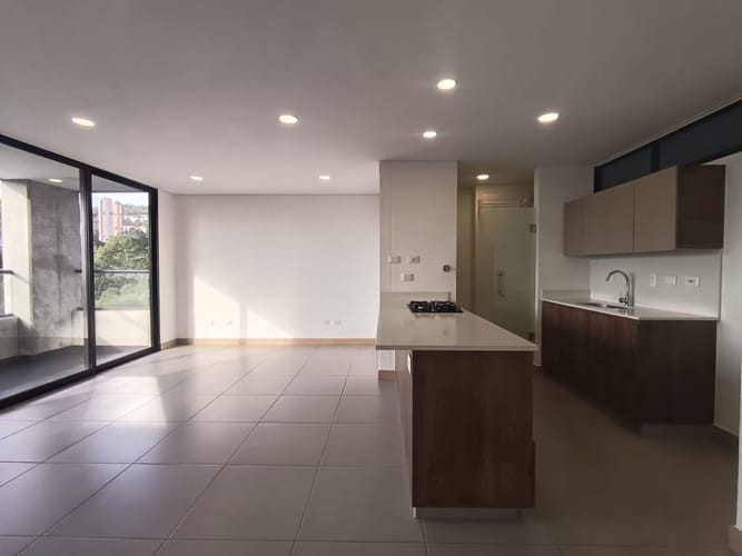 Apartamento de 2 alcobas en arriendo en El Poblado, Medellín, 98 m² · foto 16 de 16
