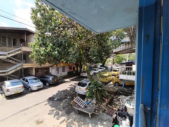 Bodega en arriendo en Naranjal, Medellín, 80 m² · foto 6 de 11