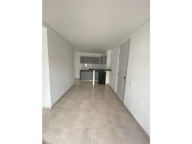 Apartamento de 2 alcobas en venta en Candelaria, 52 m² · foto 8 de 13