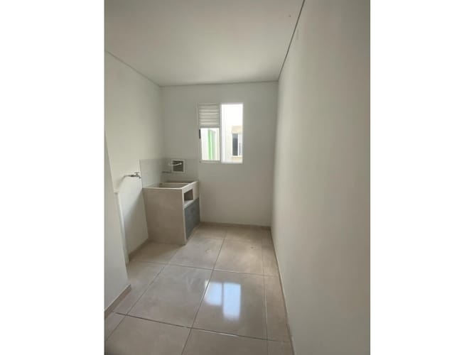 Apartamento de 2 alcobas en venta en Candelaria, 52 m² · foto 13 de 13