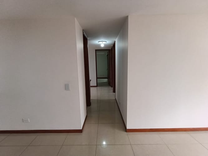 Apartamento de 3 alcobas en arriendo en Laureles, Medellín, 94 m² · foto 11 de 20