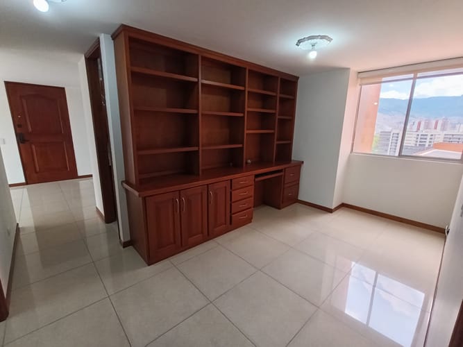 Apartamento de 3 alcobas en arriendo en Laureles, Medellín, 94 m² · foto 12 de 20