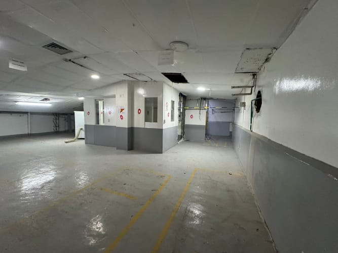 Bodega en arriendo en Laureles, Medellín, 1560 m² · foto 16 de 20