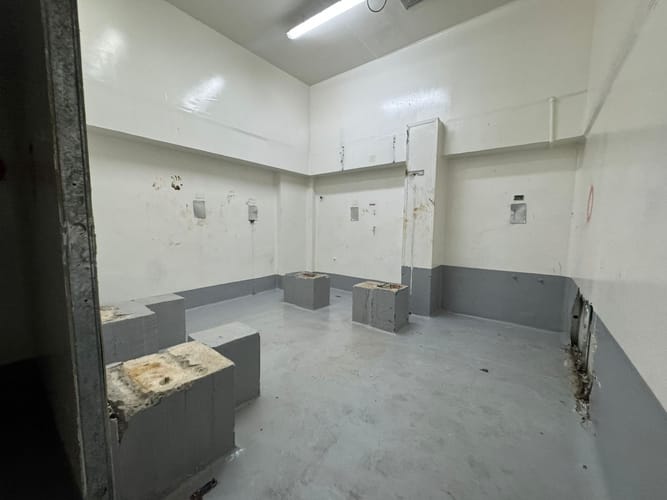 Bodega en arriendo en Laureles, Medellín, 1560 m² · foto 19 de 20